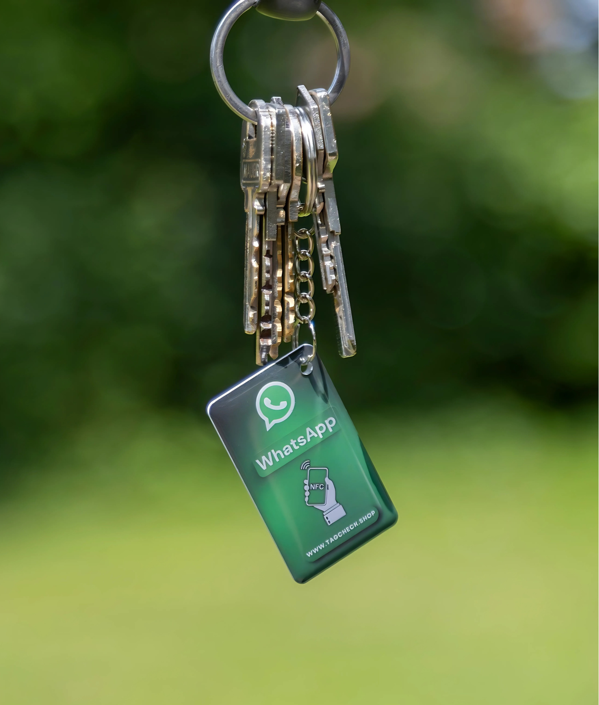 WhatsApp NFC